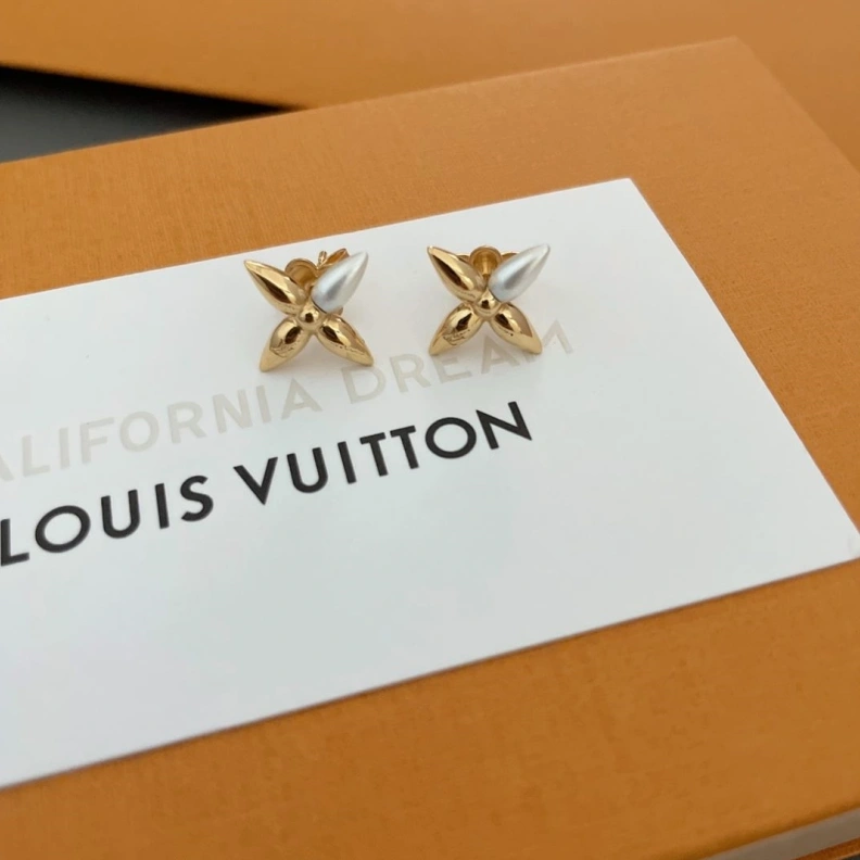 EyeCatching LX Earrings 308642