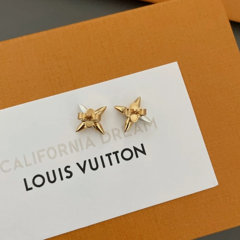 EyeCatching LX Earrings 308642