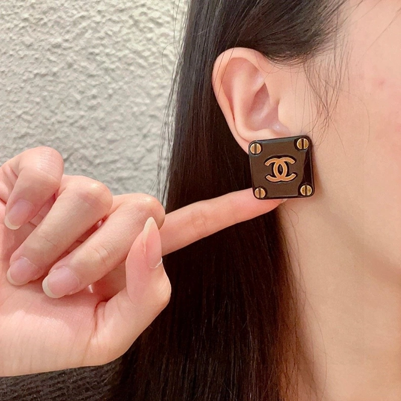 UrbanStyle Chxnxl Earrings 284331