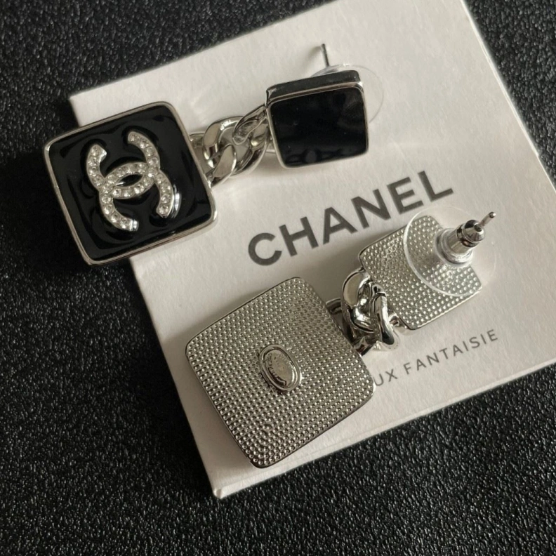 Chxnxl Earrings Bold 284329