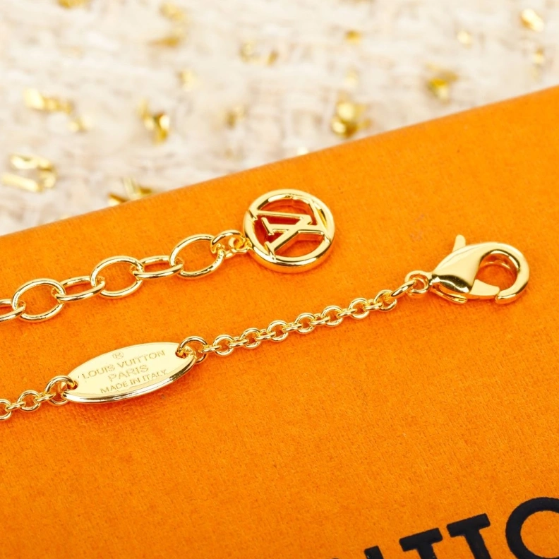 Trendy LX Necklaces 309336