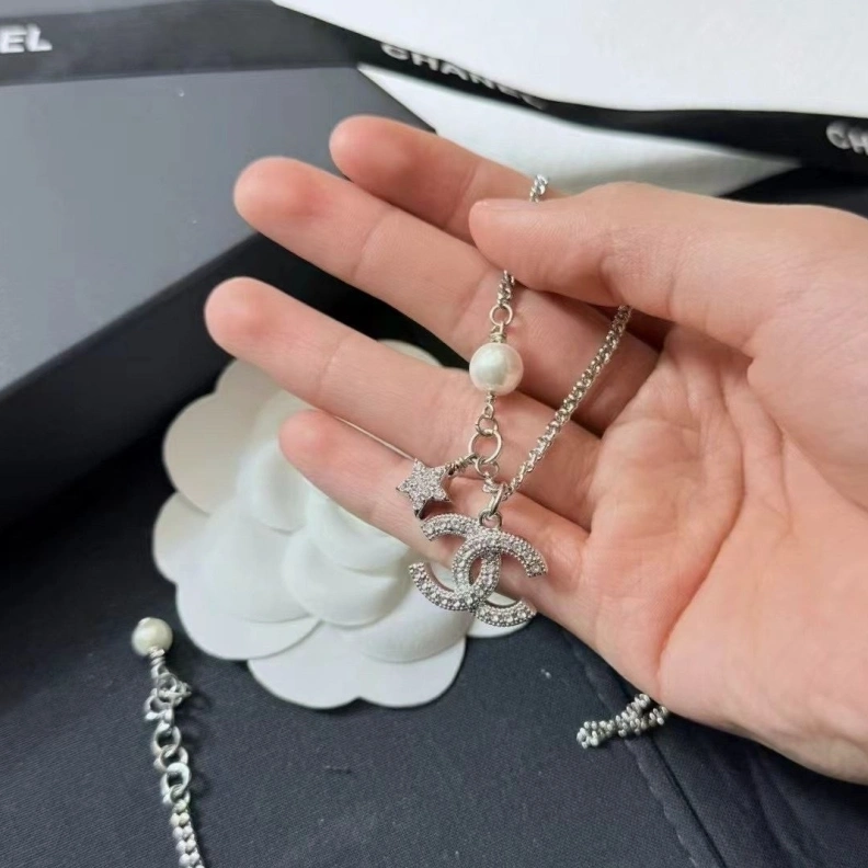 Chxnxl Necklaces Refined 284957