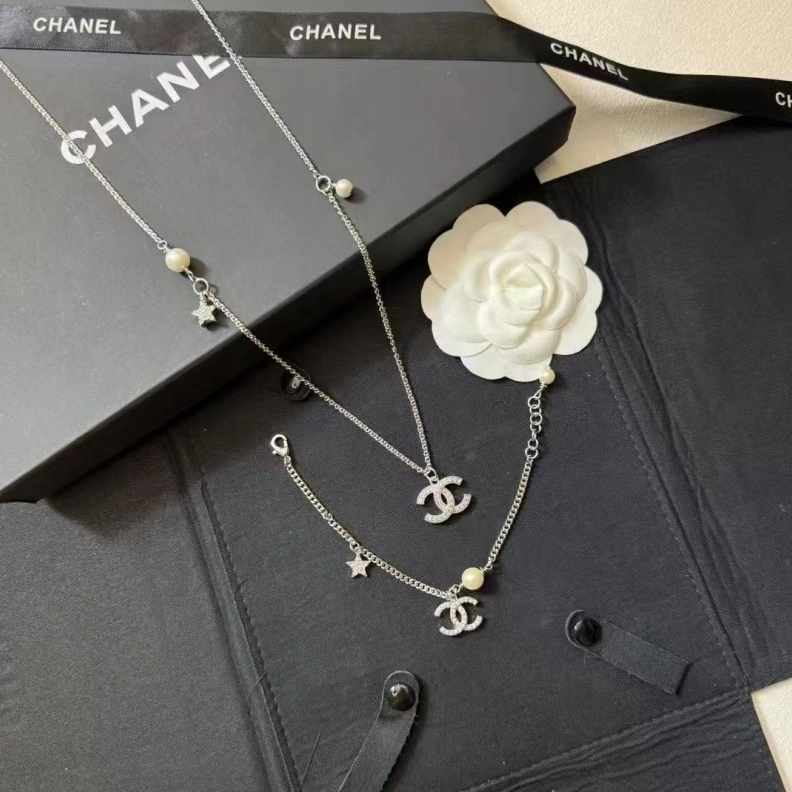 Chxnxl Necklaces Refined 284957