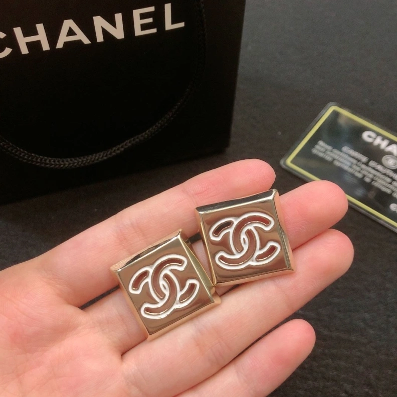 Durable Chxnxl Earrings 284321
