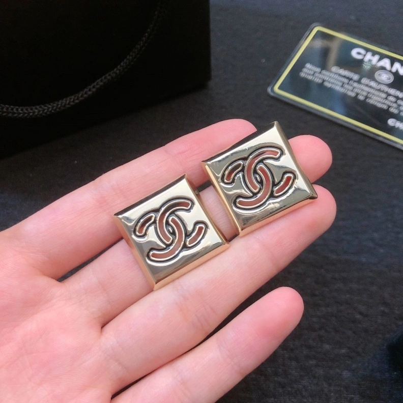 Durable Chxnxl Earrings 284321