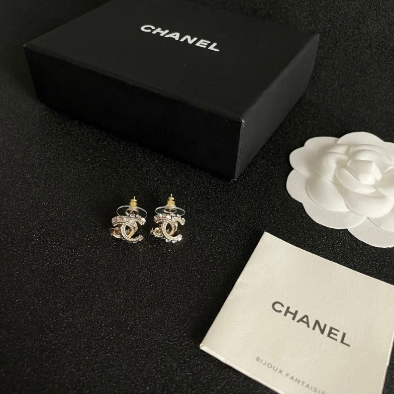 Chxnxl Earrings Functional 284315