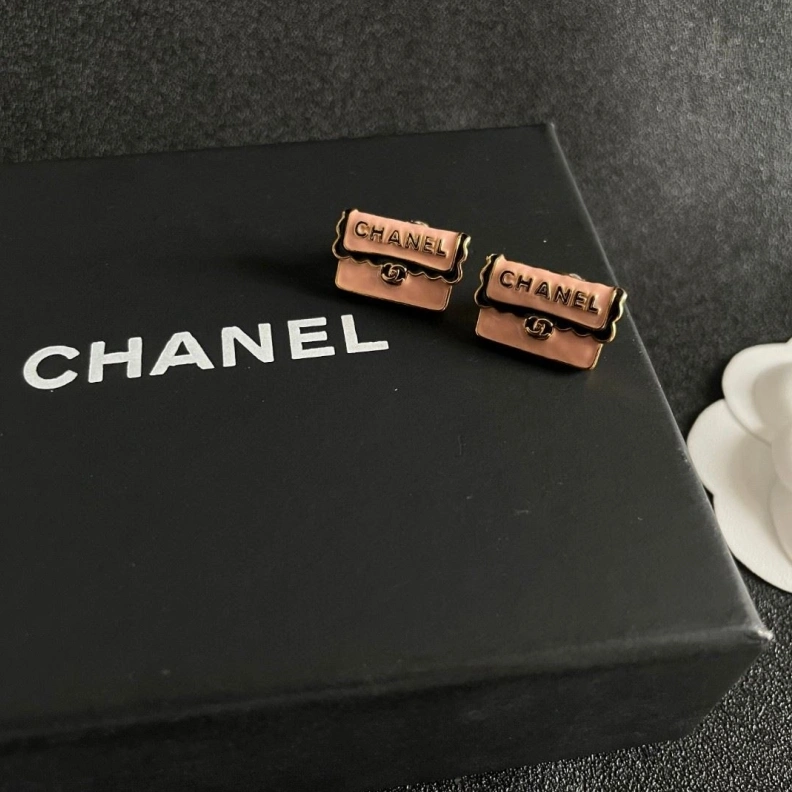 Sleek Chxnxl Earrings 284308