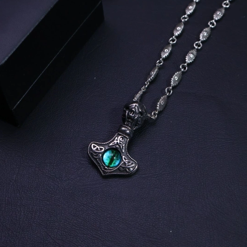 Flexible Chrxmx Hxxrts Necklaces 296023