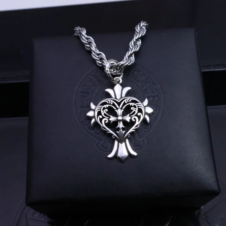 Durable Chrxmx Hxxrts Necklaces 296018