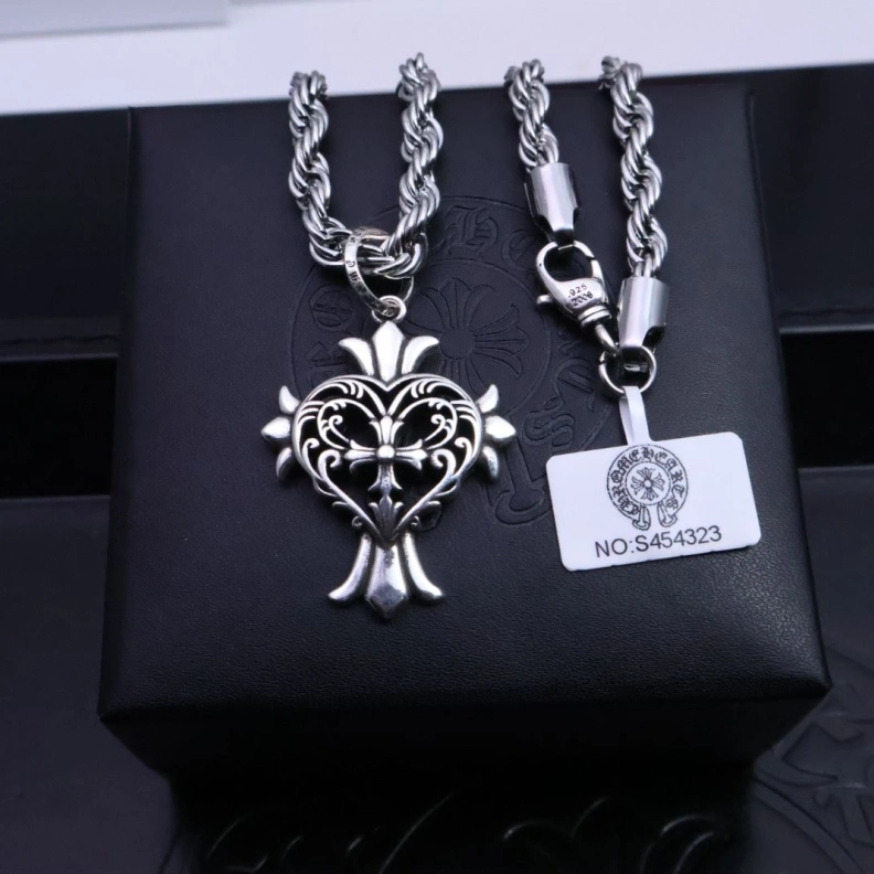 Durable Chrxmx Hxxrts Necklaces 296018
