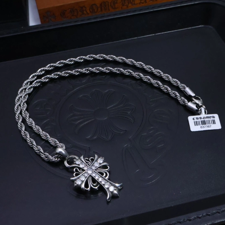 Functional Chrxmx Hxxrts Necklaces 296019