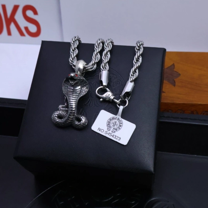 Chrxmx Hxxrts Necklaces Lightweight 296029