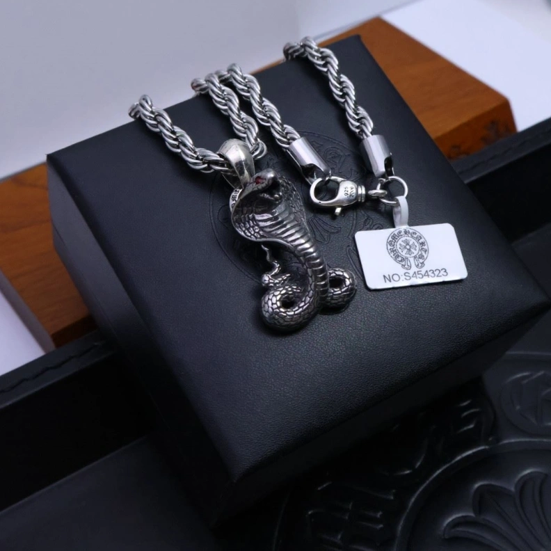 Chrxmx Hxxrts Necklaces Lightweight 296029