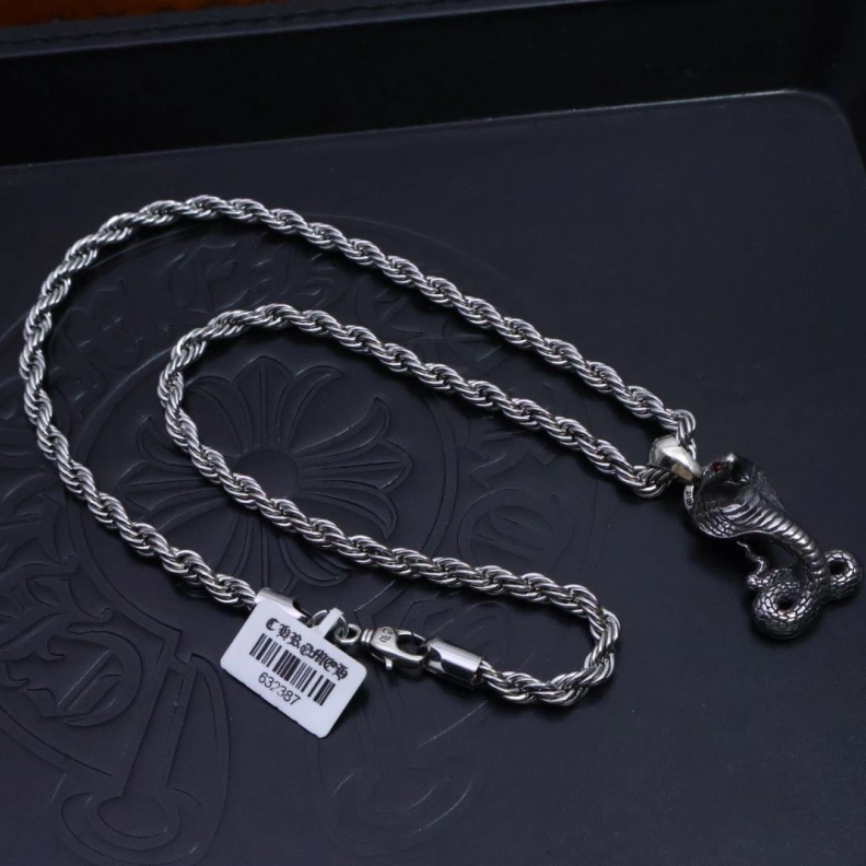 Chrxmx Hxxrts Necklaces Lightweight 296029