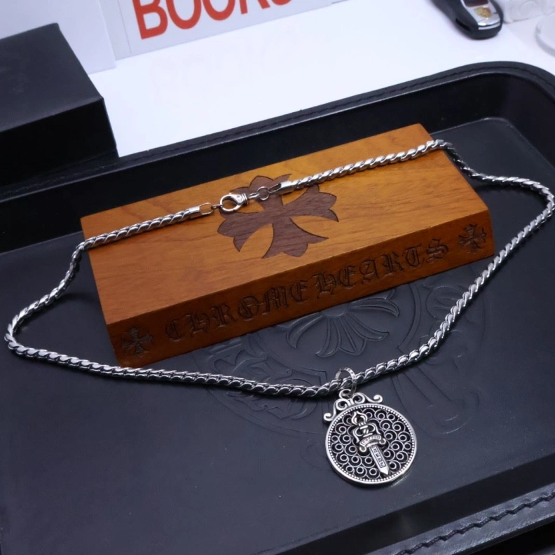 Chrxmx Hxxrts Necklaces Comfortable 296030