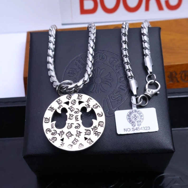 Chrxmx Hxxrts Necklaces GoodFit 296034