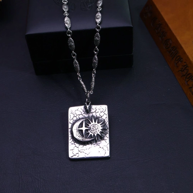 Chrxmx Hxxrts Necklaces SportInspired 296013