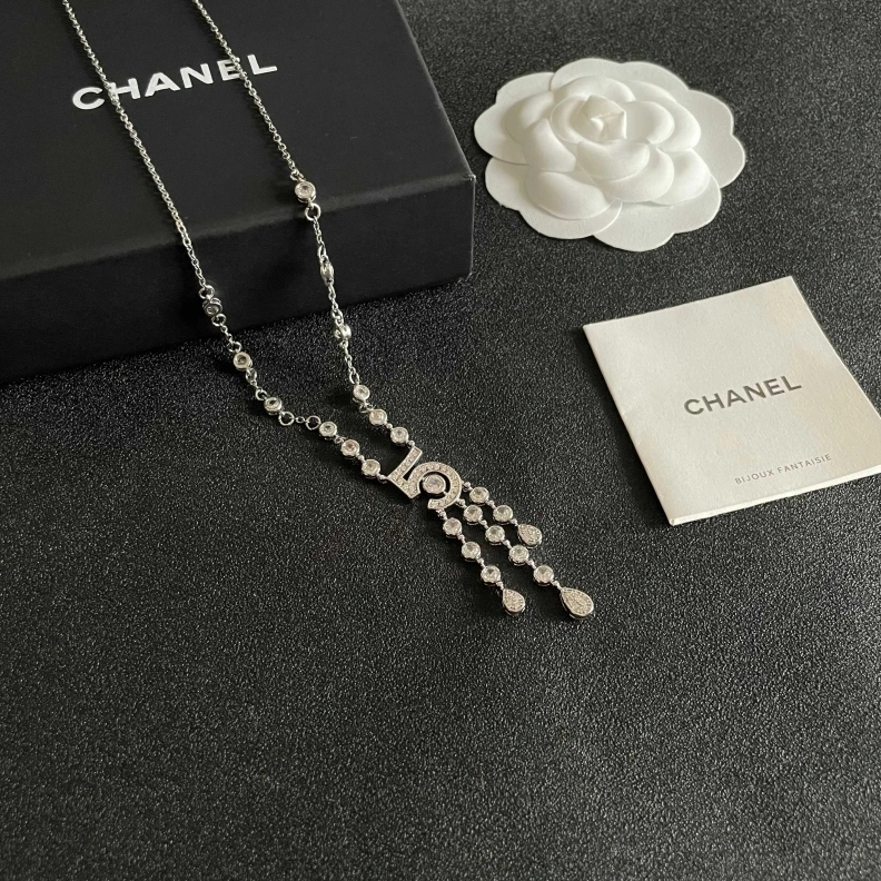 Soft Chxnxl Necklaces 284944