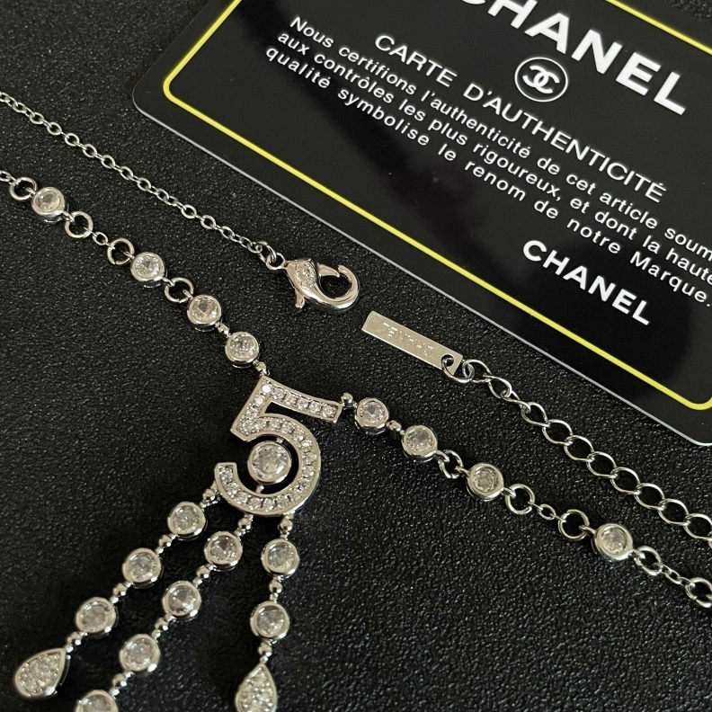 Soft Chxnxl Necklaces 284944