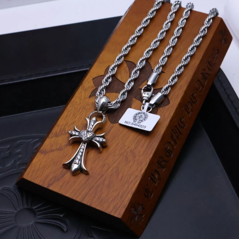 Durable Chrxmx Hxxrts Necklaces 296016