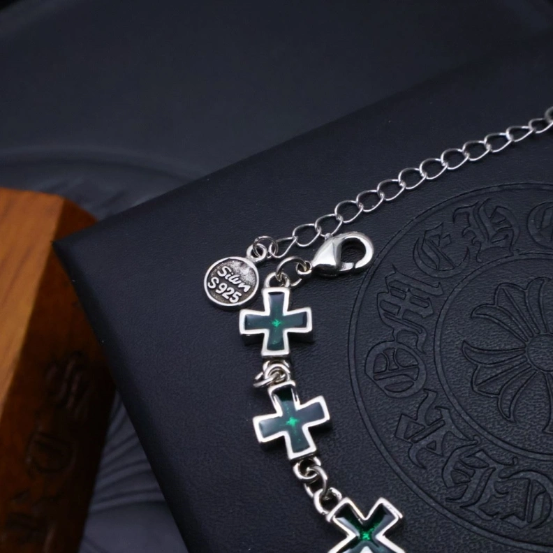 Sleek Chrxmx Hxxrts Necklaces 296011