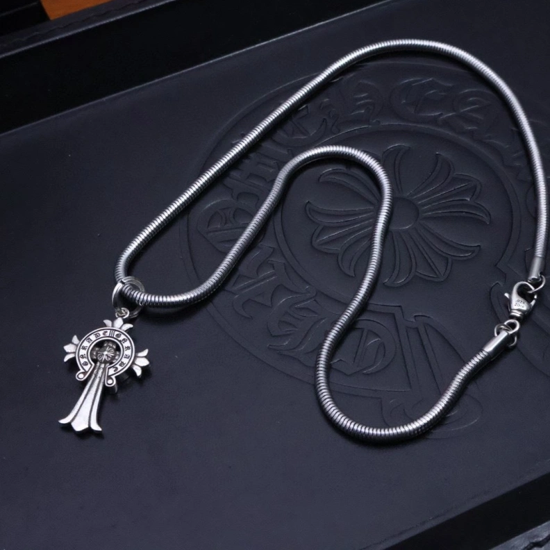 Elegant Chrxmx Hxxrts Necklaces 296008