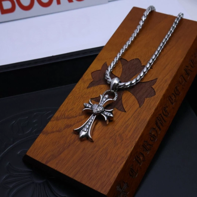 Comfortable Chrxmx Hxxrts Necklaces 296000
