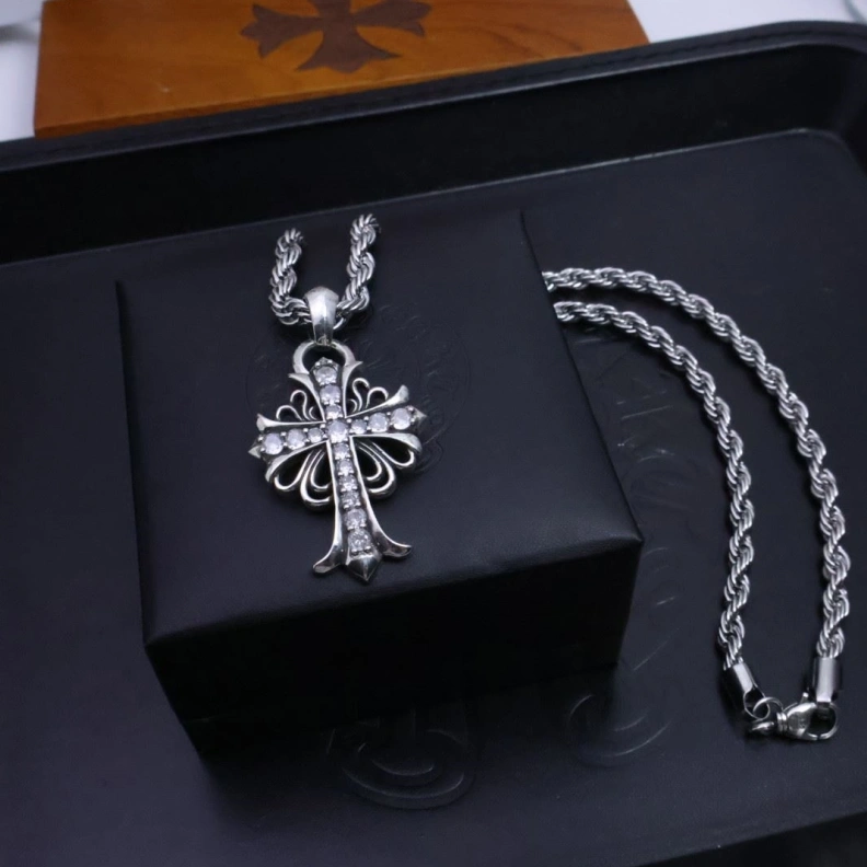 ModernLook Chrxmx Hxxrts Necklaces 296001