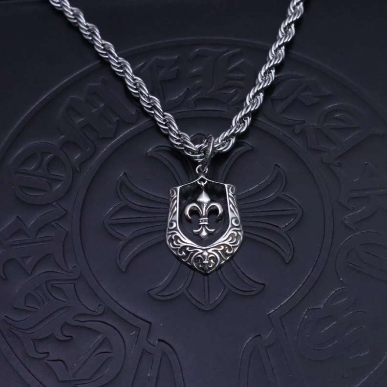 Lightweight Chrxmx Hxxrts Necklaces 295994