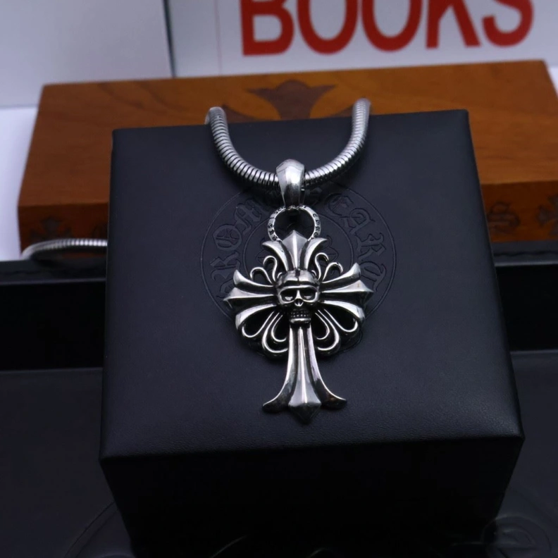 Affordable Chrxmx Hxxrts Necklaces 295991