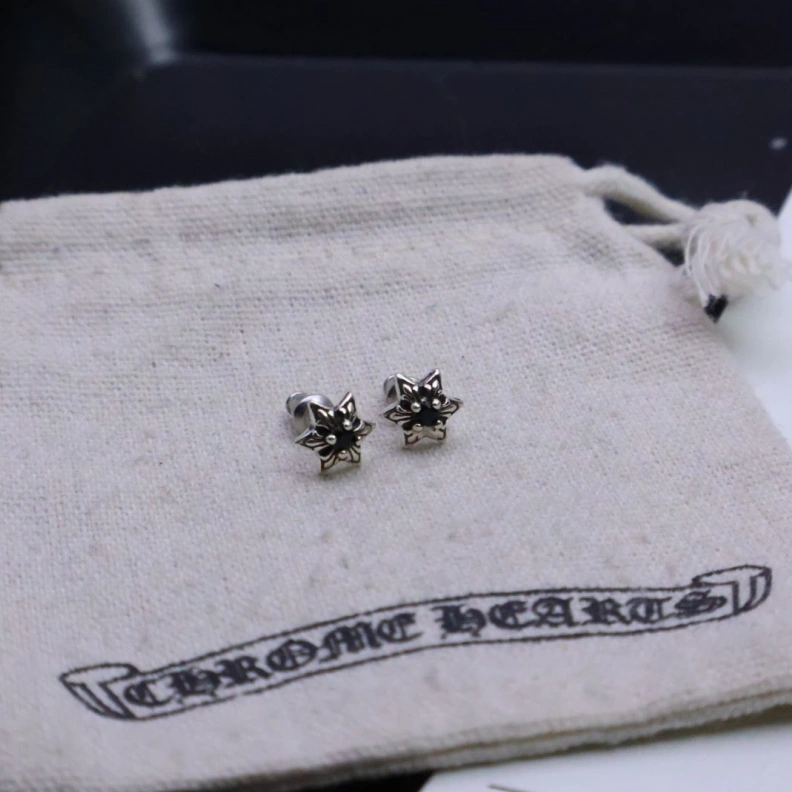 Chrxmx Hxxrts Earrings EasyMatch 296229