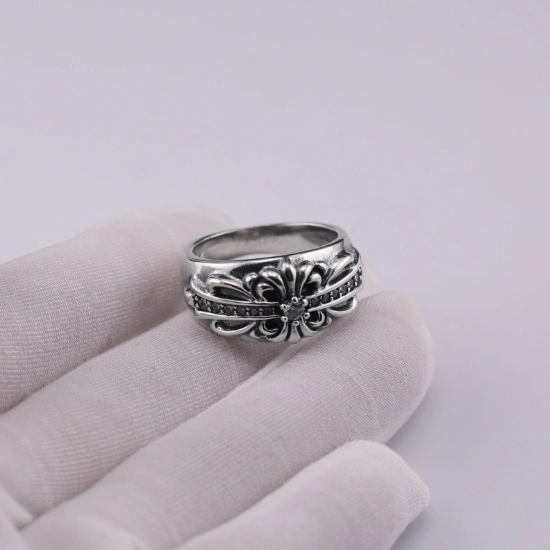 Refined Chrxmx Hxxrts Rings 295670