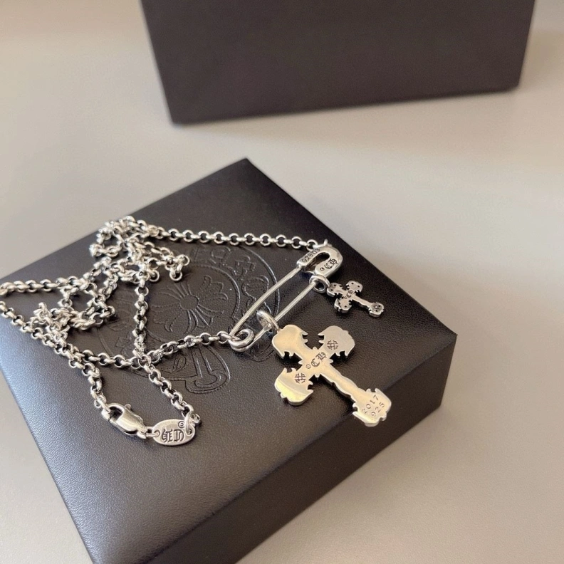 Chrxmx Hxxrts Necklaces Lightweight 295981