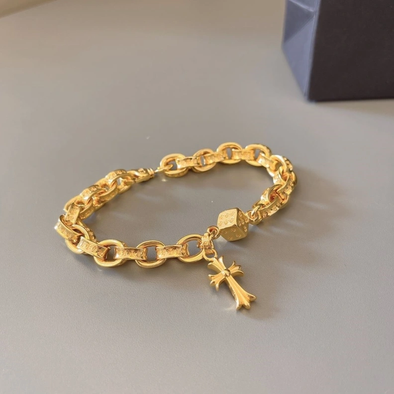 EasyMatch Chrxmx Hxxrts Bracelets 296461