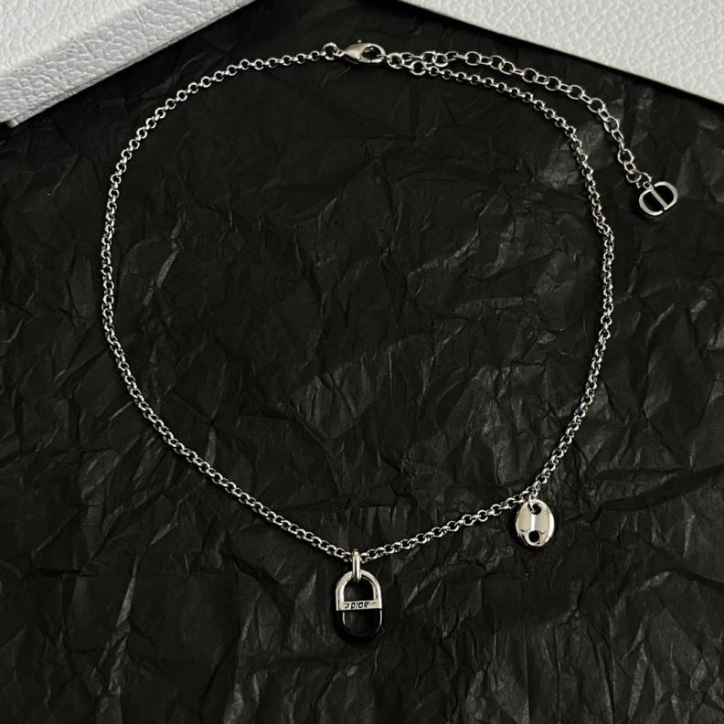 Christian Dxxr Necklaces Comfortable 293737