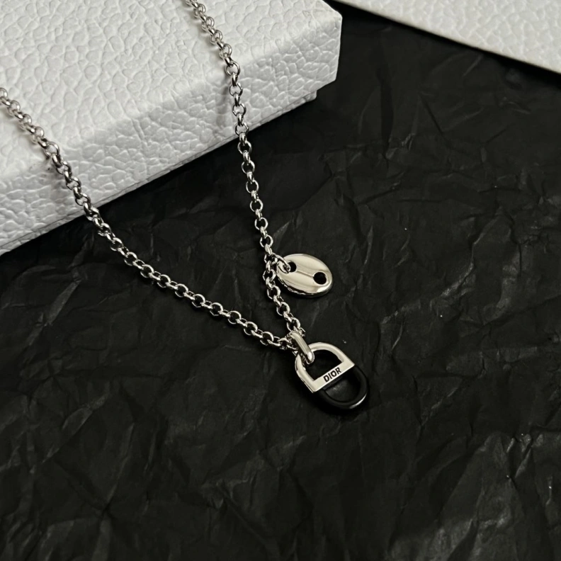 Christian Dxxr Necklaces Comfortable 293737