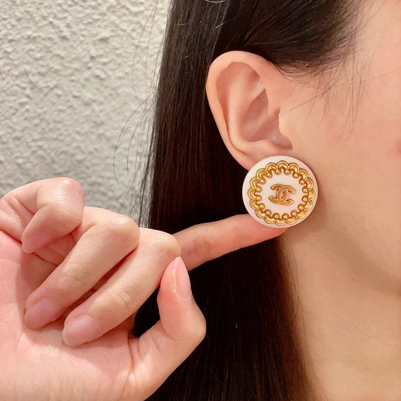 Sleek Chxnxl Earrings 284280