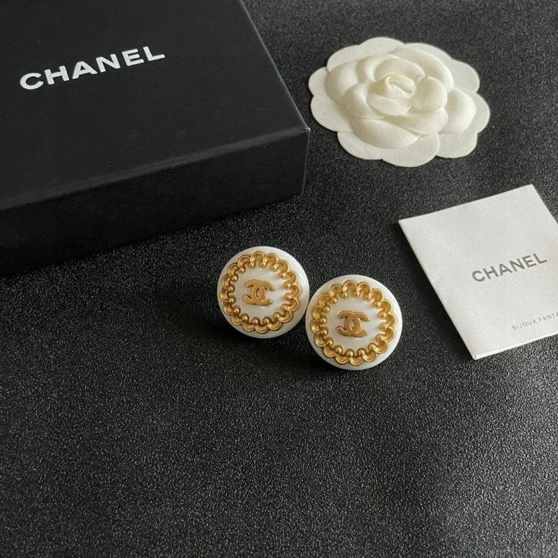Sleek Chxnxl Earrings 284280