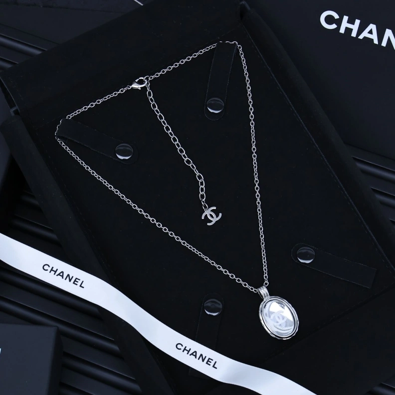 Chxnxl Necklaces Sleek 284935