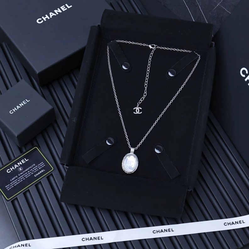 Chxnxl Necklaces Sleek 284935