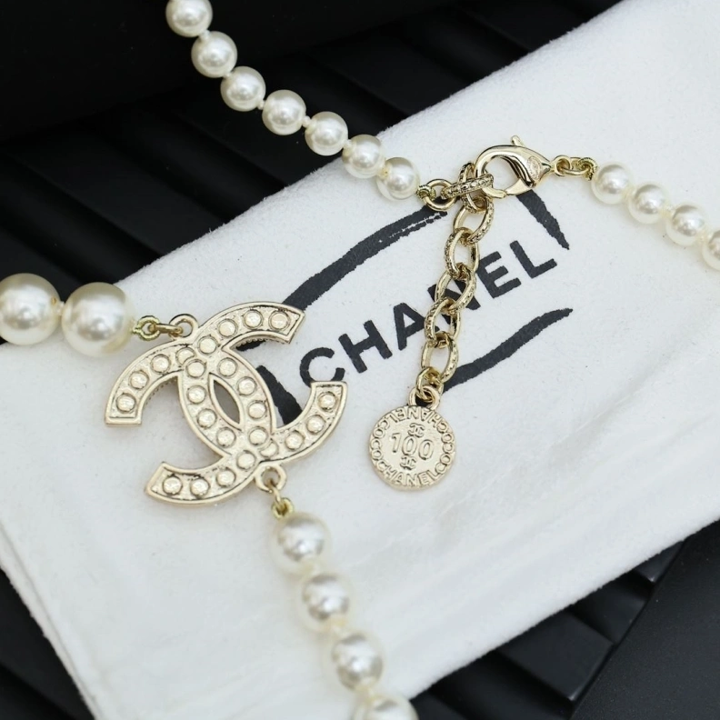 Bold Chxnxl Necklaces 284933