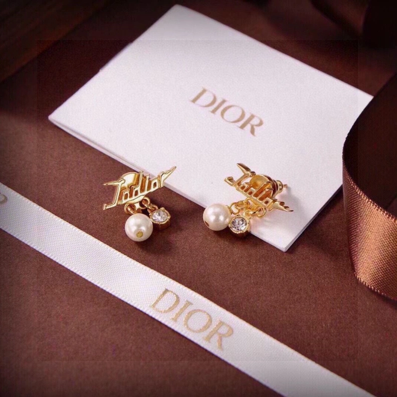 Soft Christian Dxxr Necklaces 293738