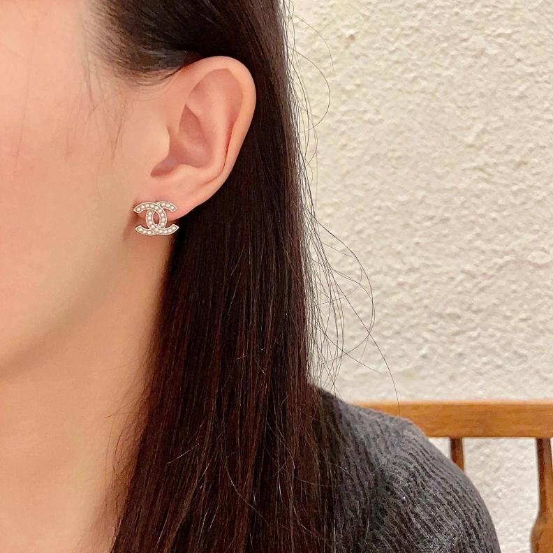 Sleek Chxnxl Earrings 284275