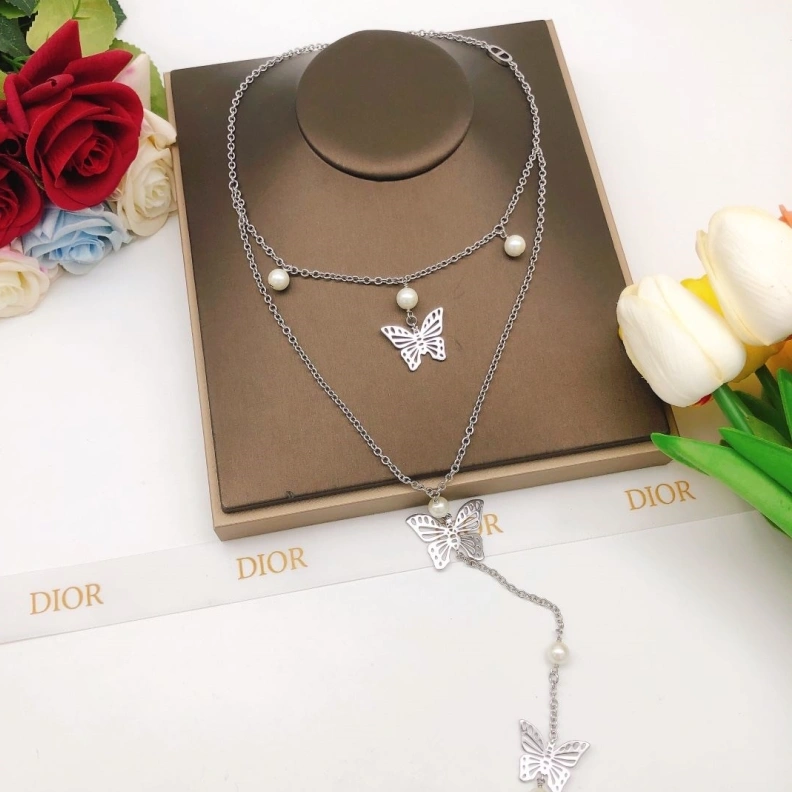 Christian Dxxr Necklaces Practical 293732