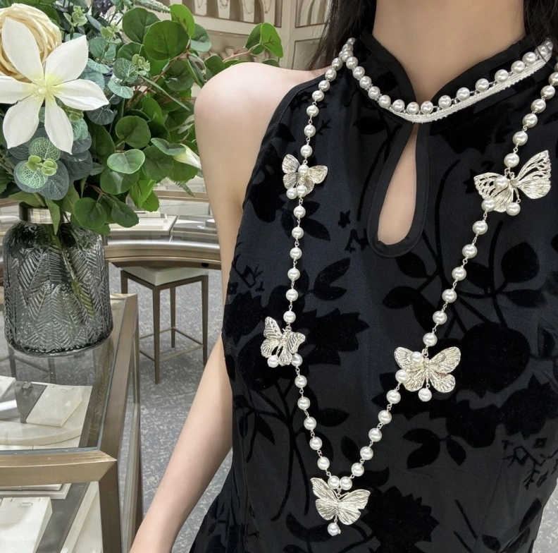 Sophisticated Christian Dxxr Necklaces 293733