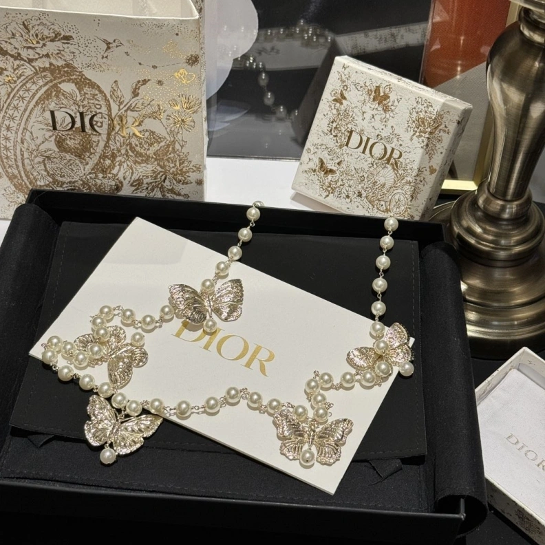 Sophisticated Christian Dxxr Necklaces 293733