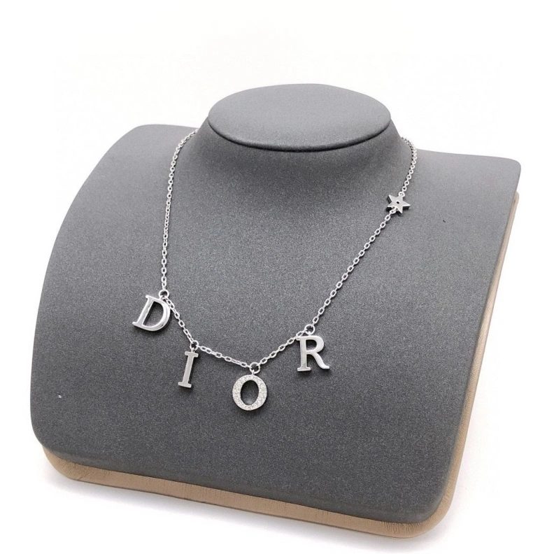 Christian Dxxr Necklaces Classic 293734