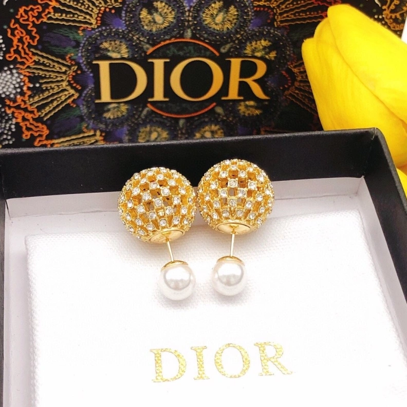 Practical Christian Dxxr Earrings 293886
