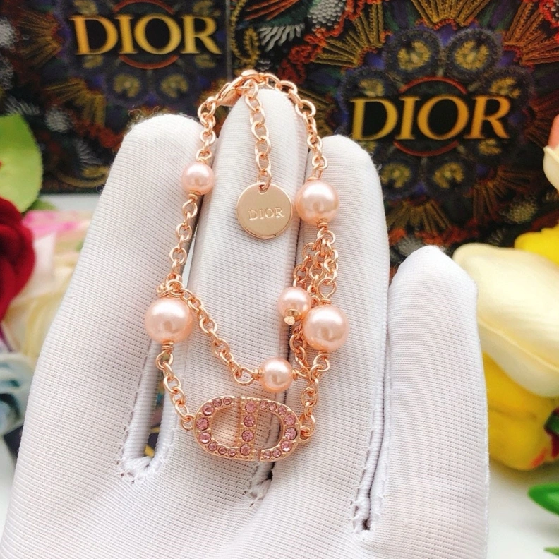 Compact Christian Dxxr Bracelets 294011