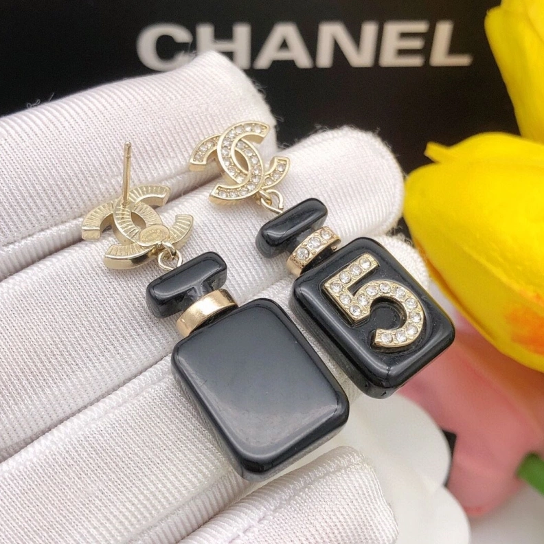 Chxnxl Earrings WellDesigned 284264
